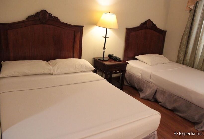 هتل Salcedo De Vigan