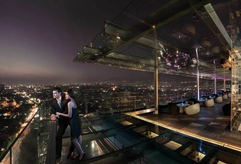 Fotos del hotel The Trans Luxury Hotel Bandung:  4