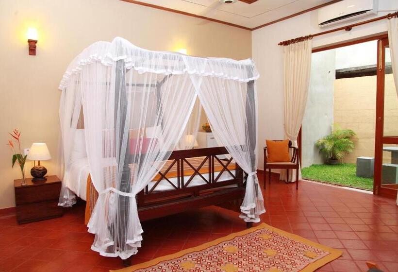 هتل Villa Velmarie Yoga And Ayurveda House All Inclusive