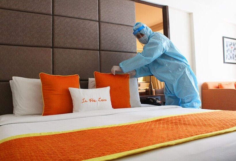 Отель Zone By The Park , Bani Park Jaipur