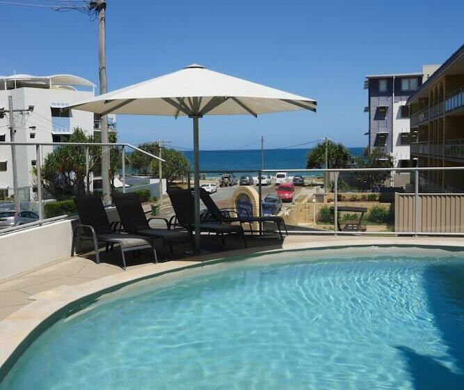 Merrima Court Holiday Apartments