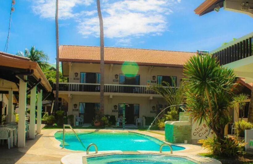 Курорт The Coral Beach Club