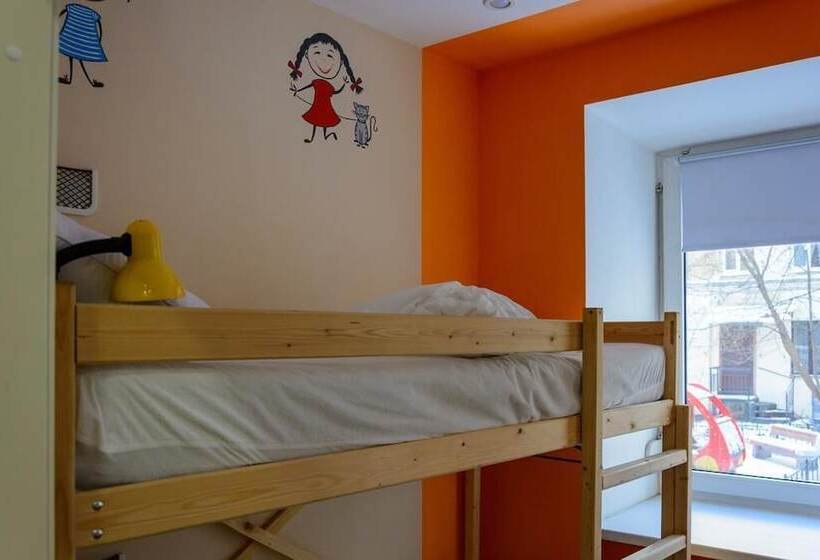 Bravo Hostel Na Kazanskoy