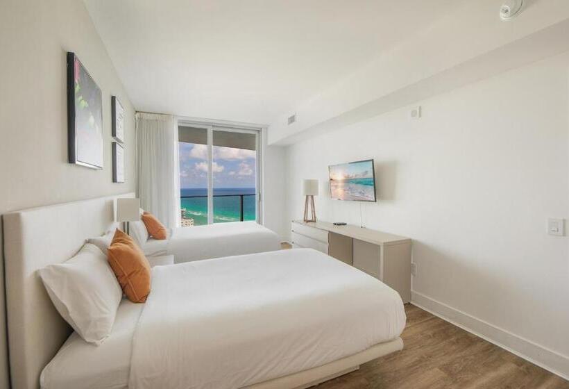 Upscale Comfort And Breathtaking Views At H Hollywood Residences By Zelloo
