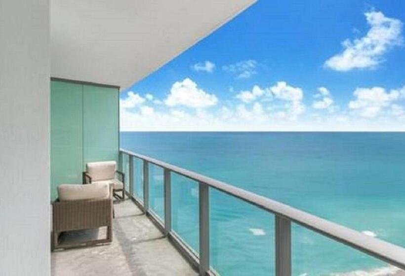 Upscale Comfort And Breathtaking Views At H Hollywood Residences By Zelloo