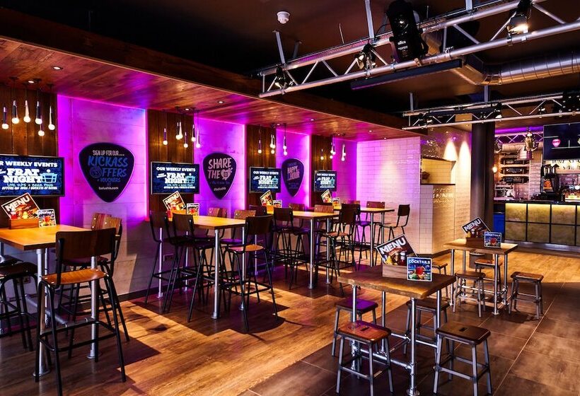 St Christopher S Oasis, London Bridge Hostel