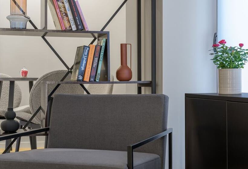 فندق Acropolis Magenta Luxury Suites