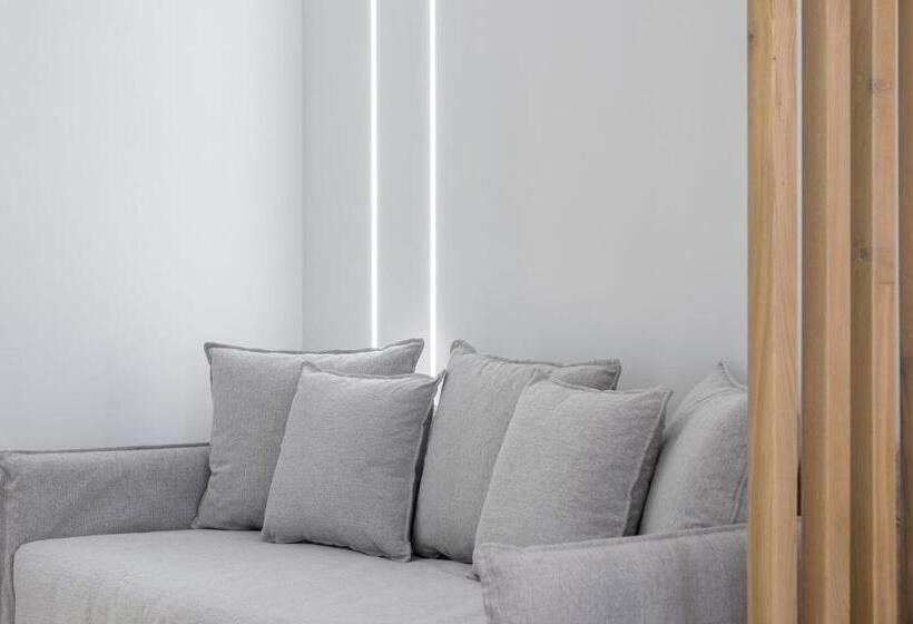 فندق Acropolis Magenta Luxury Suites