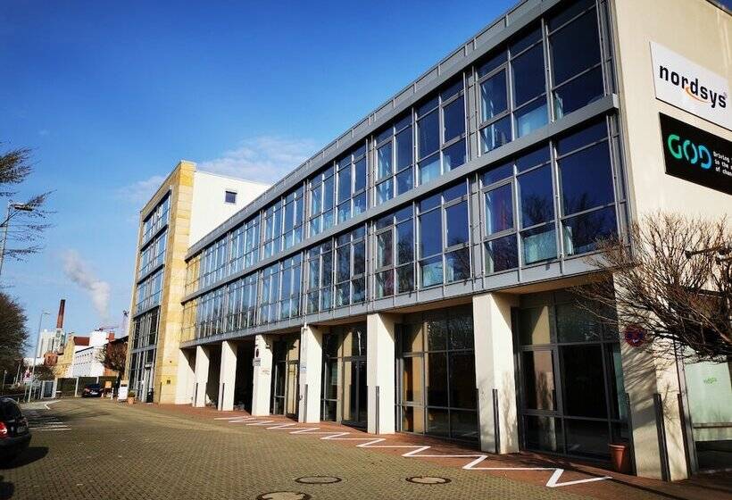 هتل Plaza Inn Braunschweig City Nord
