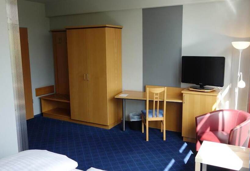 هتل Plaza Inn Braunschweig City Nord
