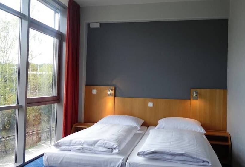 هتل Plaza Inn Braunschweig City Nord