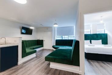 Istay Liverpool Bold Street