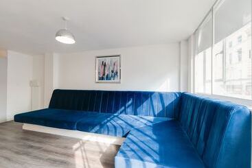 Istay Liverpool Bold Street