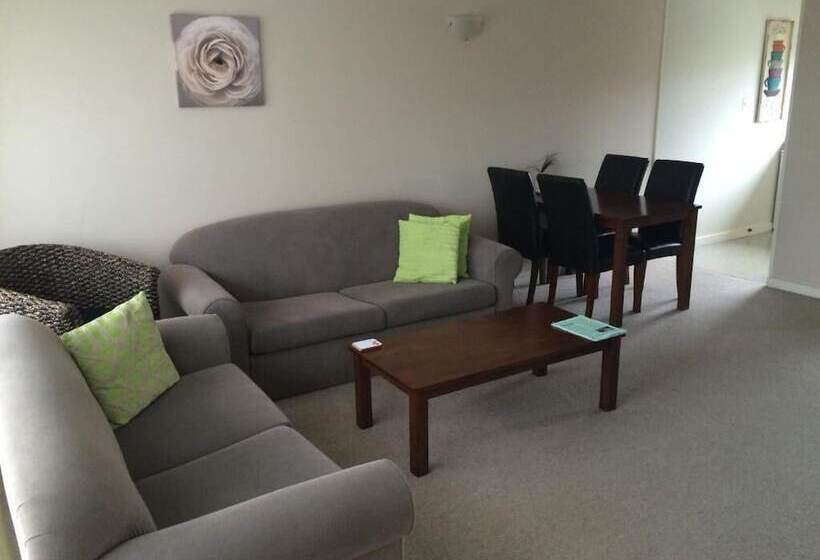 Aorangi Motel