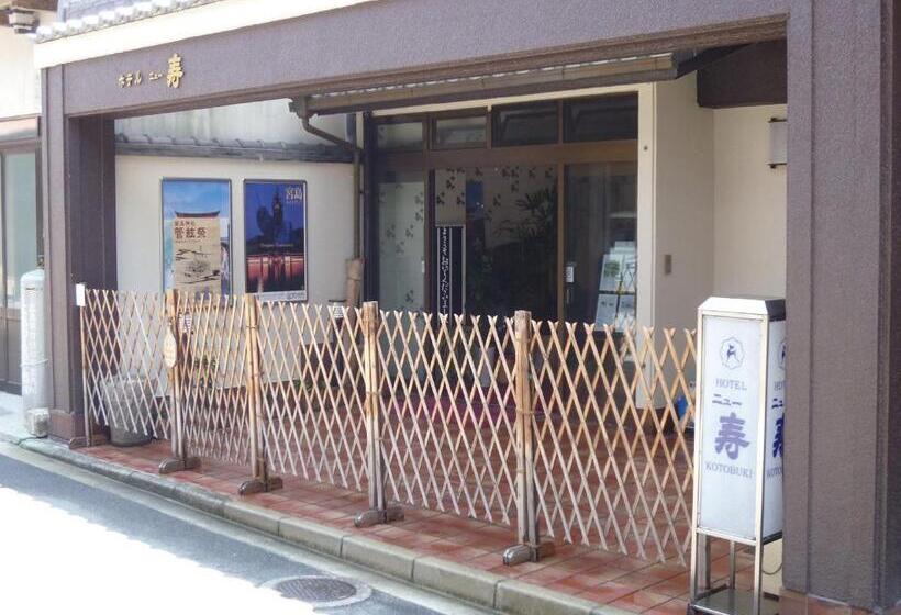 تختخواب و صبحانه Miyajima Hotel New Kotobuki