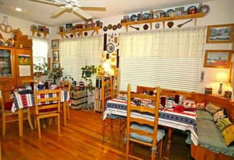 Bed and Breakfast Rogers Inn The Pines