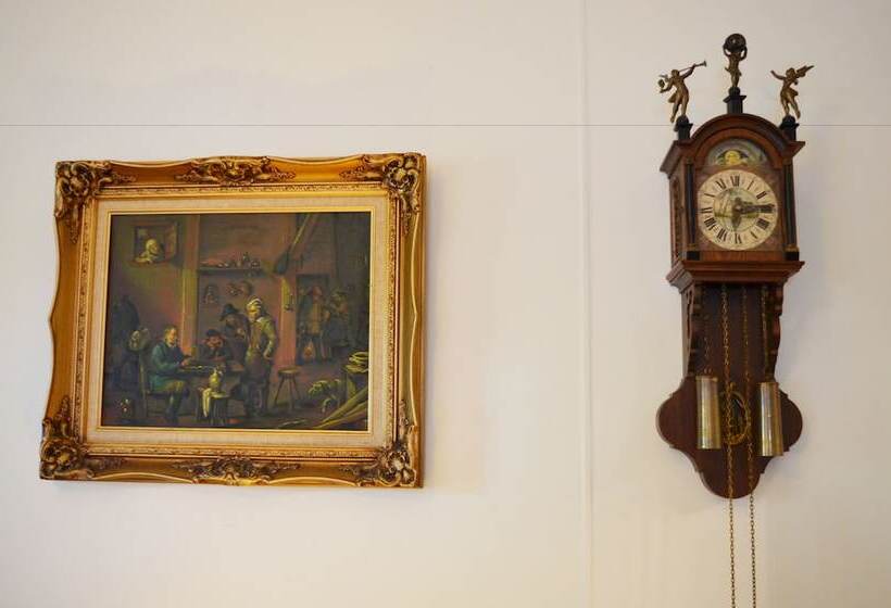 Braemar House B&b And Yha Hostel