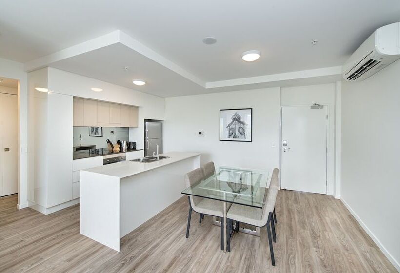 Empire Apartment Hotel Rockhampton