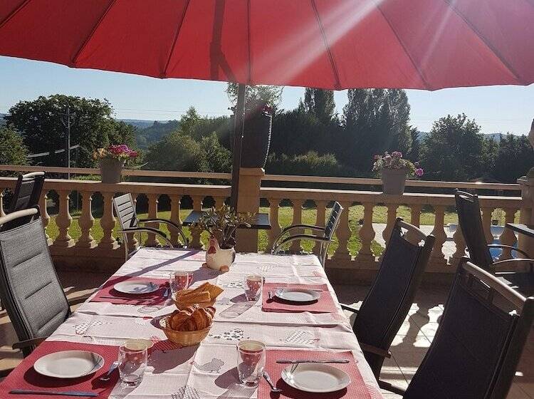 Отель Au Périgord Noir