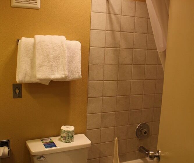 فندق Baymont By Wyndham Yakima Riverfront