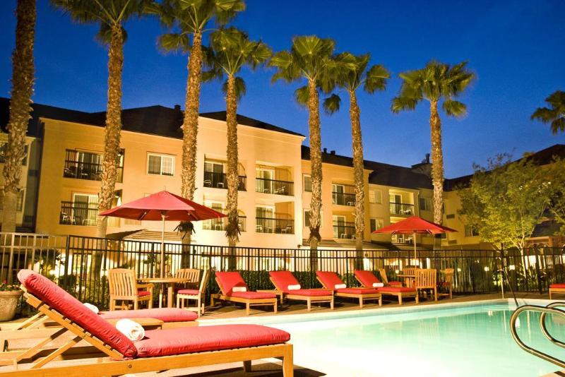 هتل Courtyard Milpitas Silicon Valley