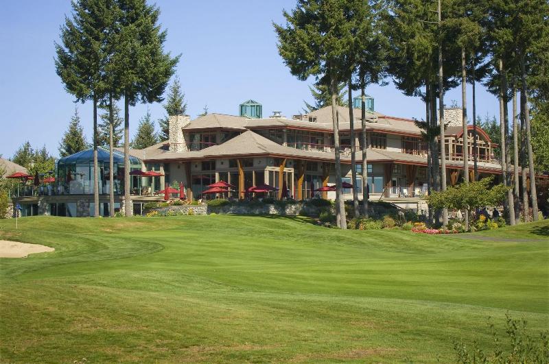 هتل Crown Isle Resort & Golf Community