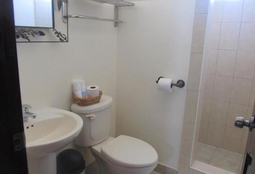 هتل Easy Inn