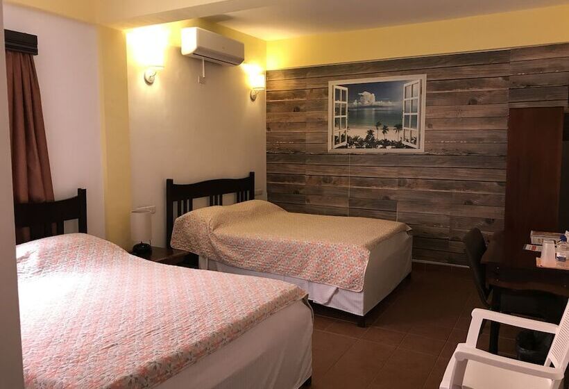 هتل Easy Inn