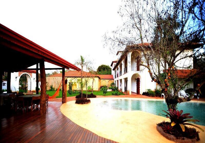 هتل El Pueblito Iguazu