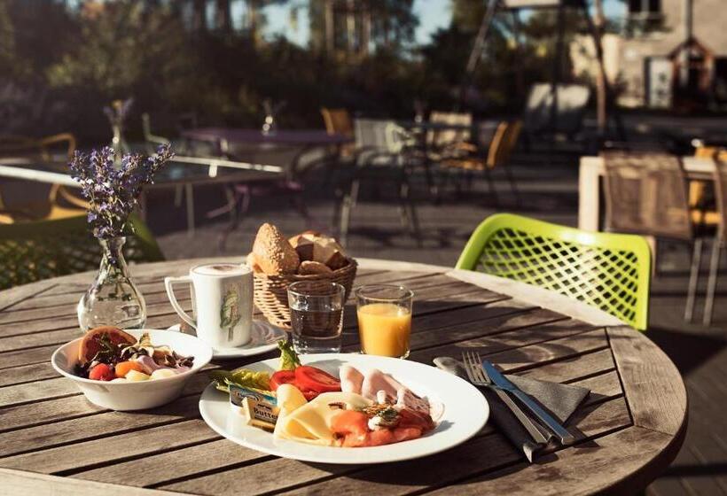 Fotos del hotel Grimm S Potsdamer Platz:  12