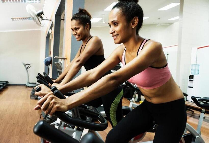 هتل Holiday Inn Express Port Moresby By Ihg