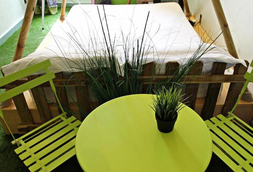 Fotos del hotel Irooms Jacuzzi Suites:  13