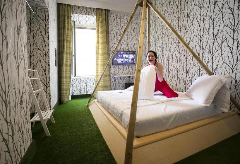 Fotos del hotel Irooms Jacuzzi Suites:  2