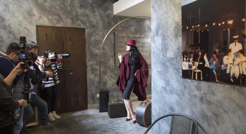 Fotos del hotel Irooms Jacuzzi Suites:  31