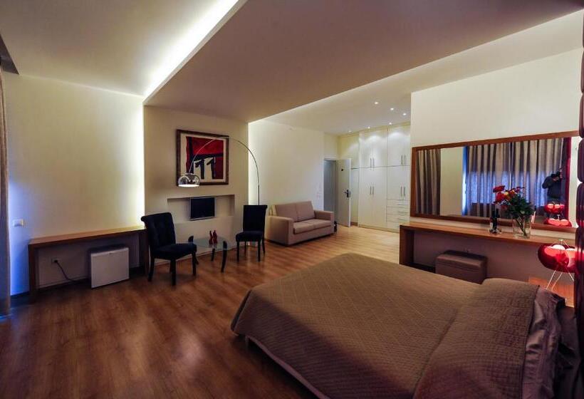 هتل Kleopatra Inn