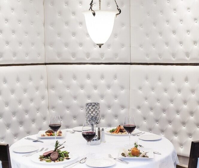 בית מלון כפרי L Escale Hôtel Suites