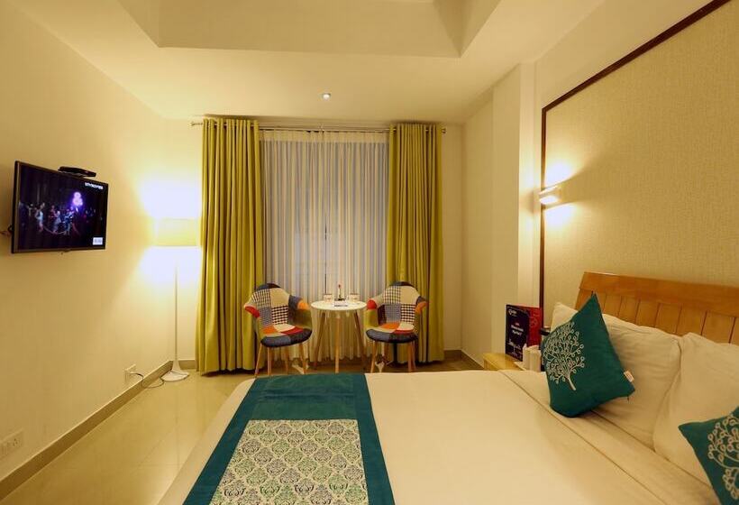 בית מלון כפרי Oyo Rooms Waknaghat Shimla
