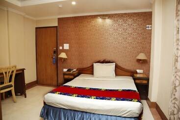 هتل Sea Shell Residence