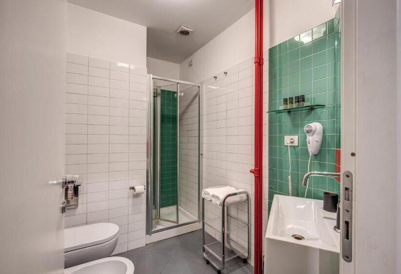 Fotos del hotel Zero6 Guest House:  16