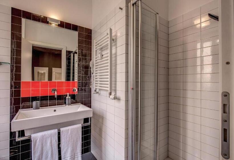 Fotos del hotel Zero6 Guest House:  22