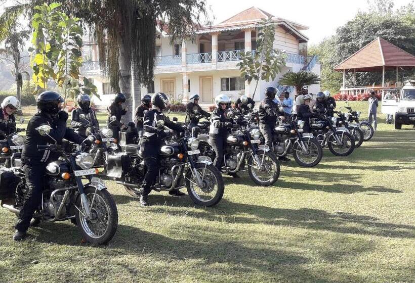 Kishkinda Heritage Resort