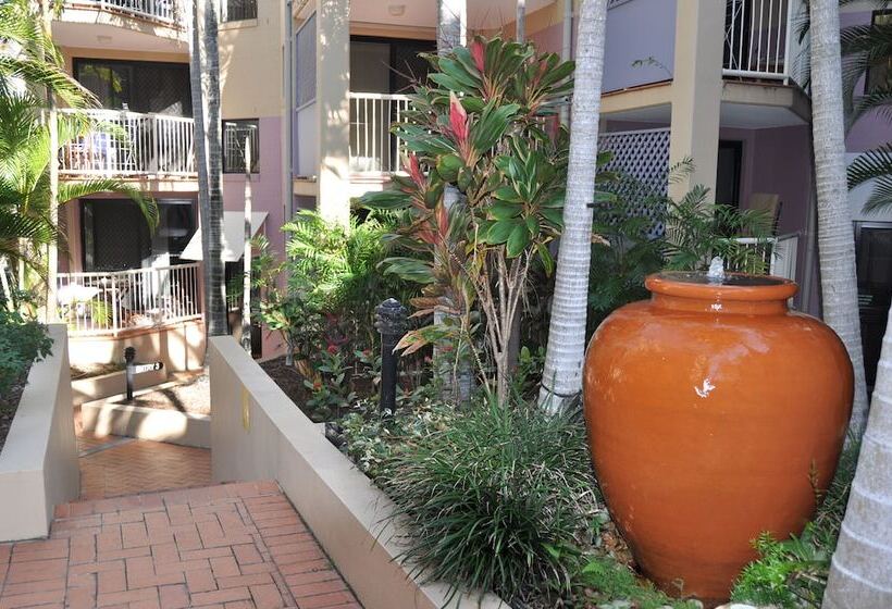 Spring Hill Gardens Apartments