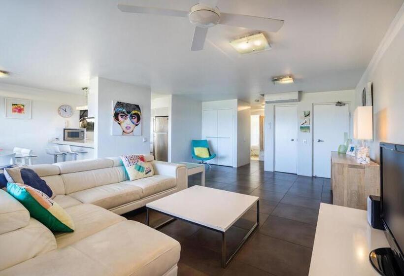 Sunseeker Lodge