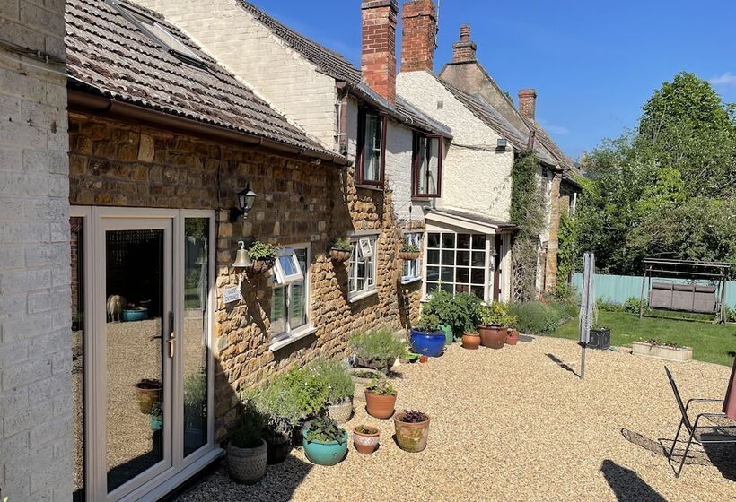 Gable Cottage