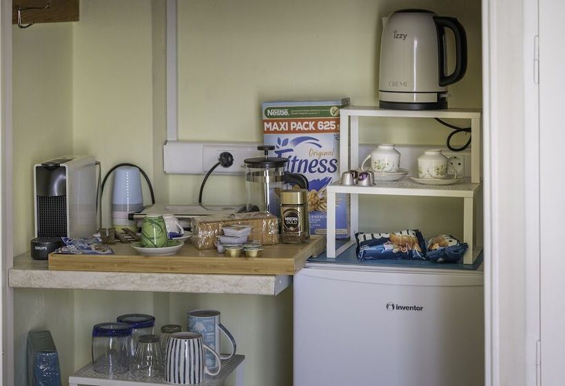 פונדק Magnificent Home Athens Voula