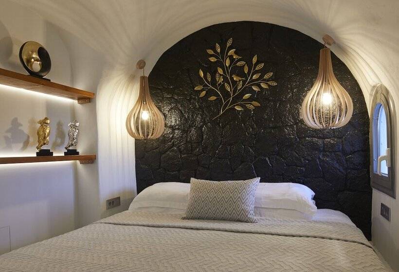 هتل Aecon Suites