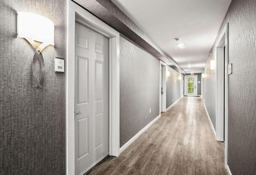 هتل Alexandra Inn