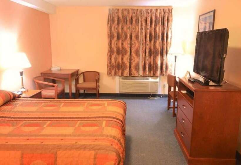 酒店 Aurora Park Inn & Suites