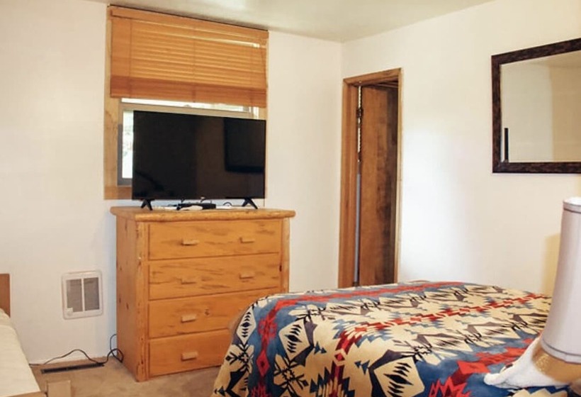 فندق Boulder Lake Lodge