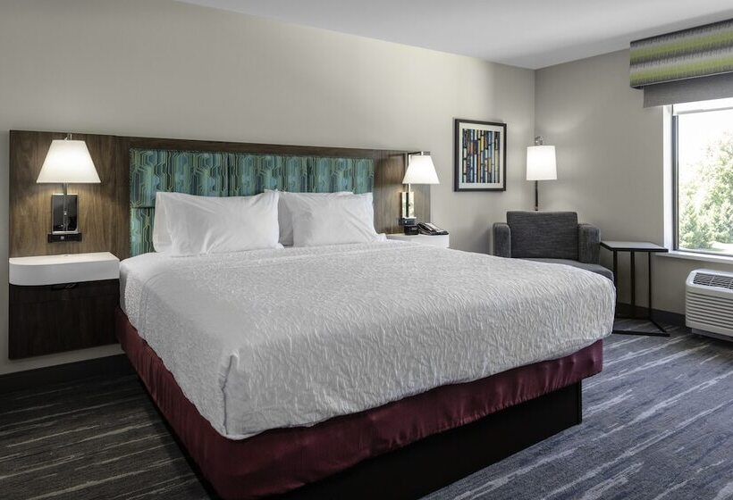 هتل Hampton Inn & Suites Indianapolis West Speedway